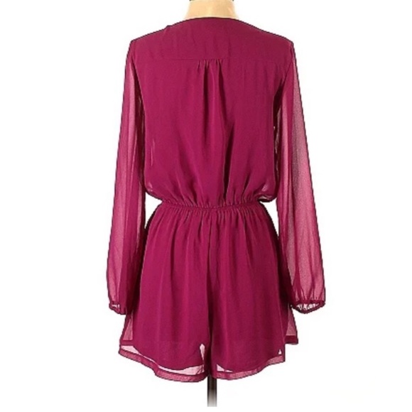 Romper - Picture 2 of 4